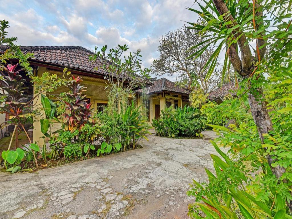 Oyo 91503 Hotel Gedong Ayu Near Sanur أوبود المظهر الخارجي الصورة