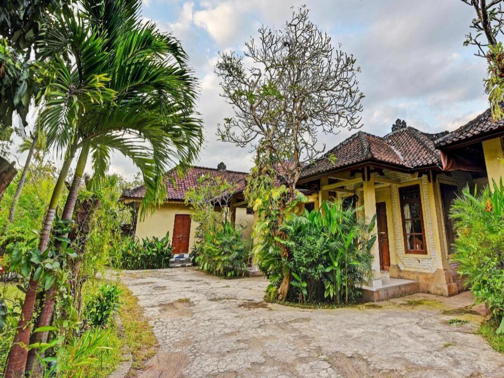 Oyo 91503 Hotel Gedong Ayu Near Sanur أوبود المظهر الخارجي الصورة